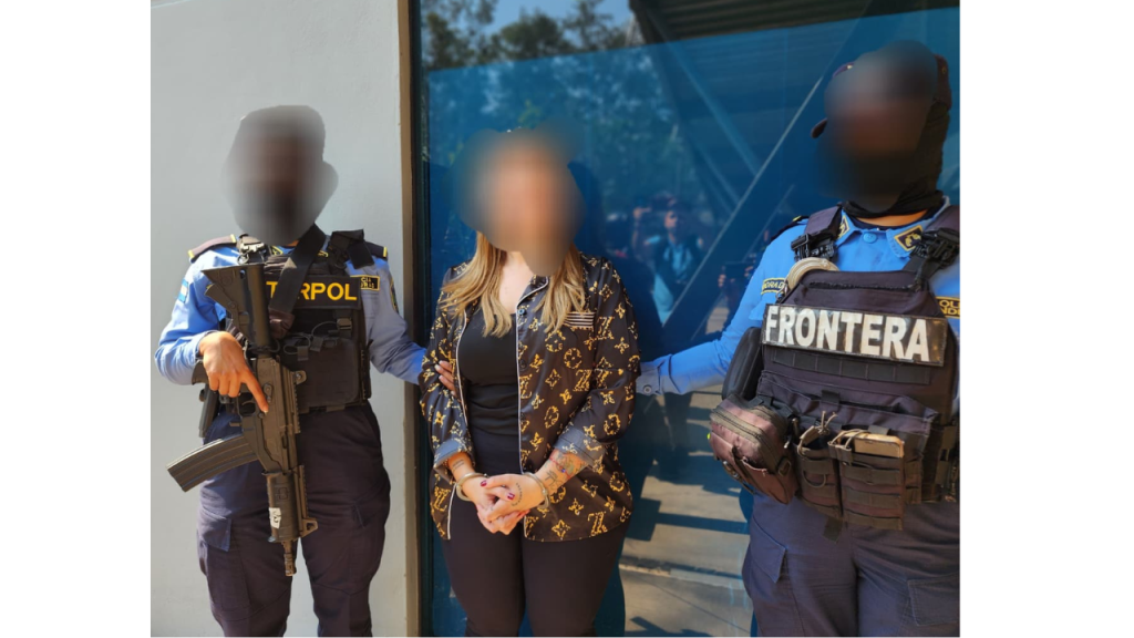 Yosary Valle capturada por la Policía Nacional.