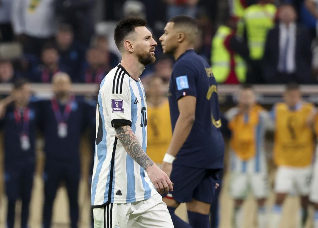 Messi y Mbappé en la final del Mundial 2022