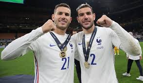 Lucas y Theo Hernández en la selección de Francia.