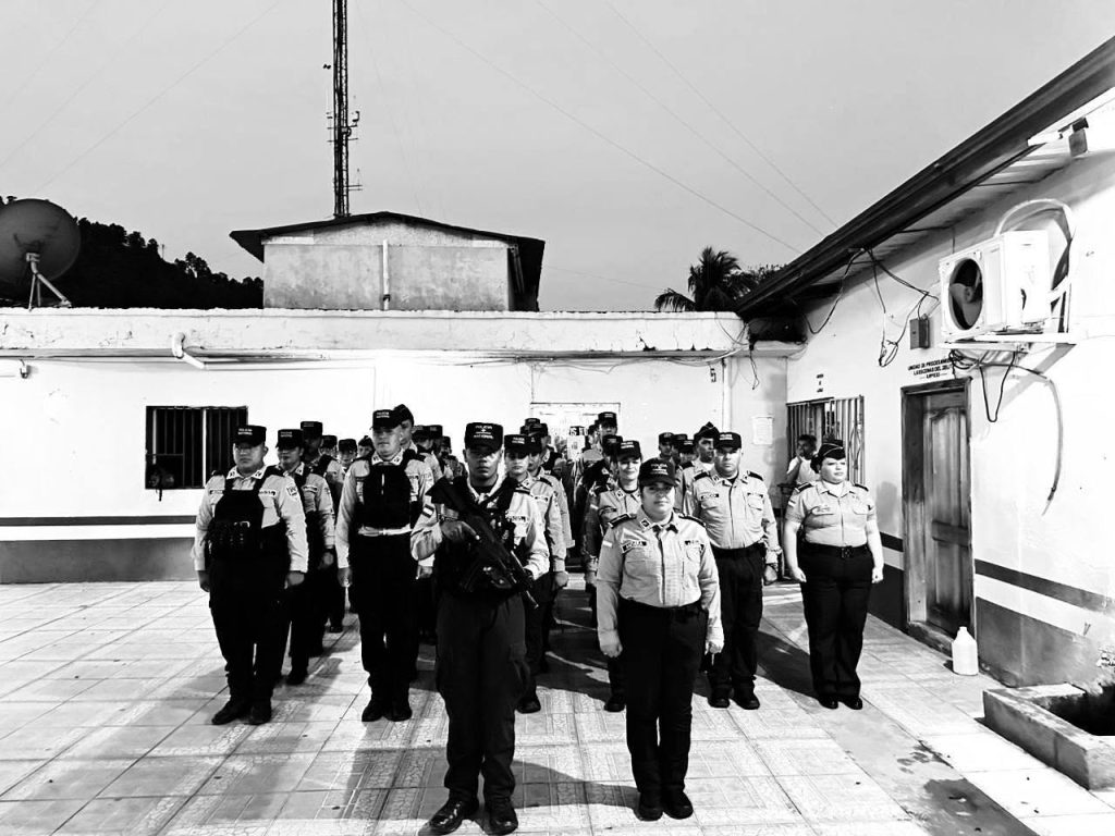 Foto de los policías