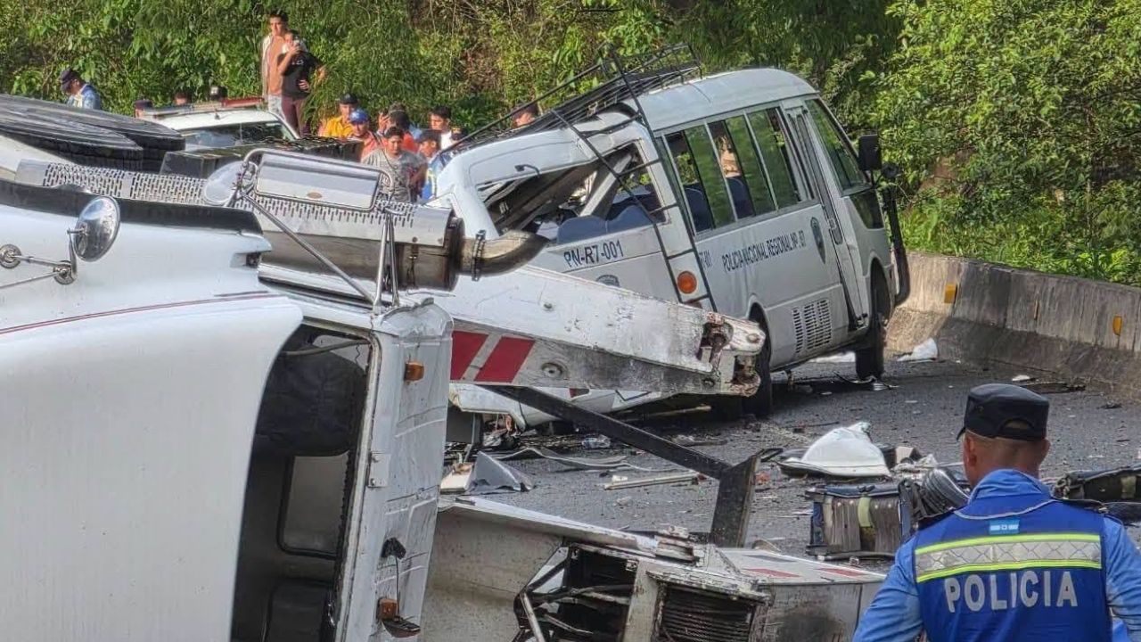 DNVT revela detalles clave del accidente que cobró la vida de siete policías Imagen principal de DNVT revela detalles clave del accidente que cobró la vida de siete policías