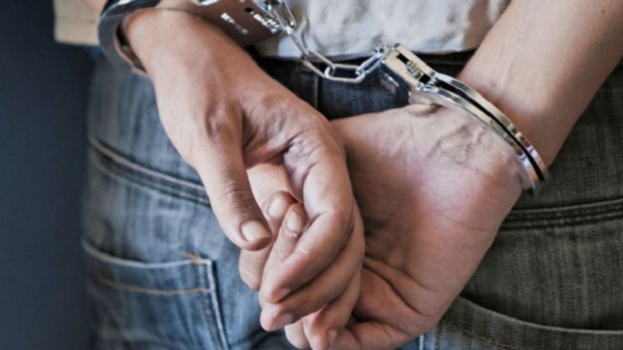 Esto se sabe de hombre que agredió a menor y cortó la oreja a su esposa en La Paz Imagen principal de Esto se sabe de hombre que agredió a menor y cortó la oreja a su esposa en La Paz