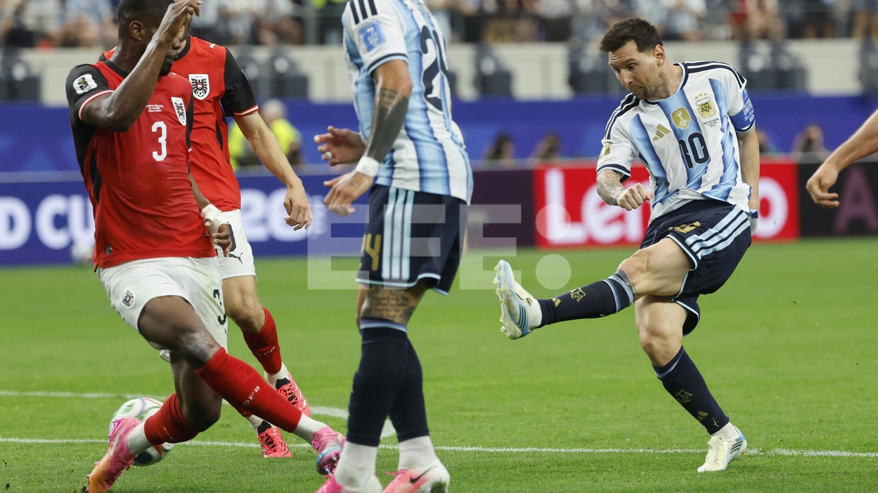 Messi se convierte en el máximo goleador histórico de las Copas del Mundo Imagen principal de Messi se convierte en el máximo goleador histórico de las Copas del Mundo