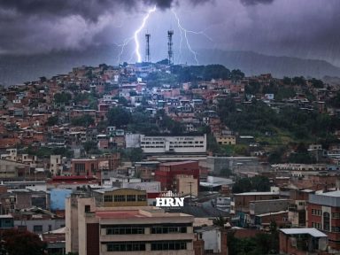 Imagen de ¡A sacar el paraguas! Onda tropical y vaguadas dejarán fuertes lluvias en Honduras