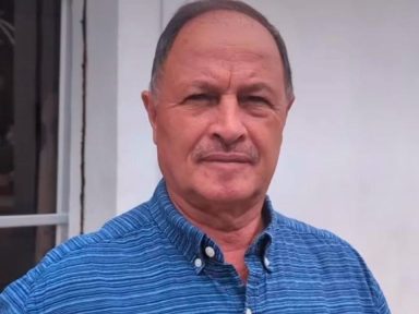 Imagen de Familia del regidor señalado de violación rompe el silencio y lanza una petición