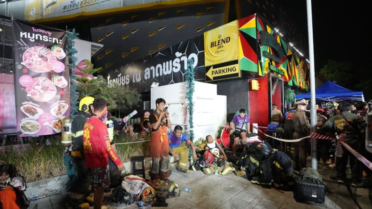 Impactante video: al menos 27 personas mueren en el incendio de un bar en Bangkok Imagen principal de Impactante video: al menos 27 personas mueren en el incendio de un bar en Bangkok