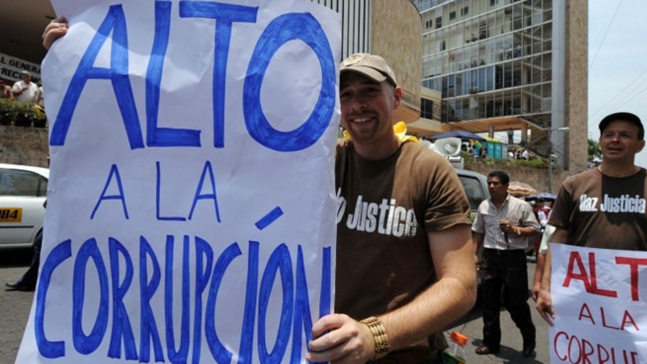 Editorial HRN: fallida lucha contra la corrupción Imagen principal de Editorial HRN: fallida lucha contra la corrupción