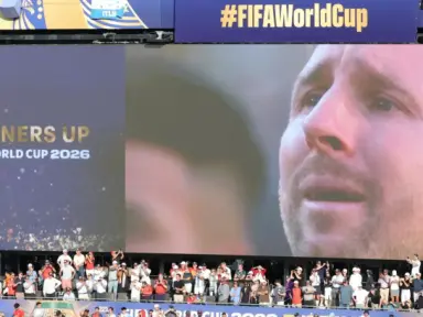 Imagen de Las lágrimas de Messi: el adiós más doloroso que conmueve al mundo