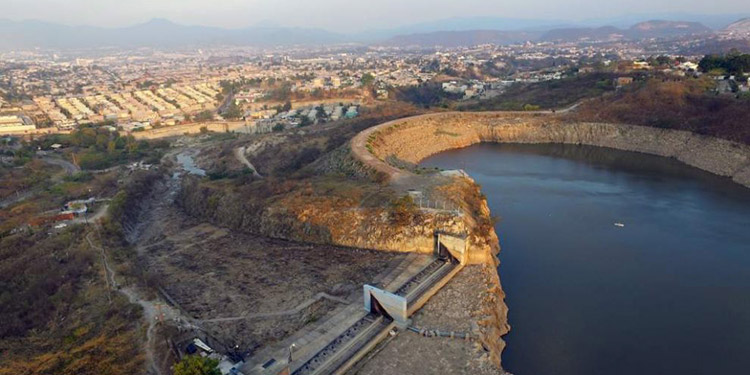 Foto de la represa Los Laureles