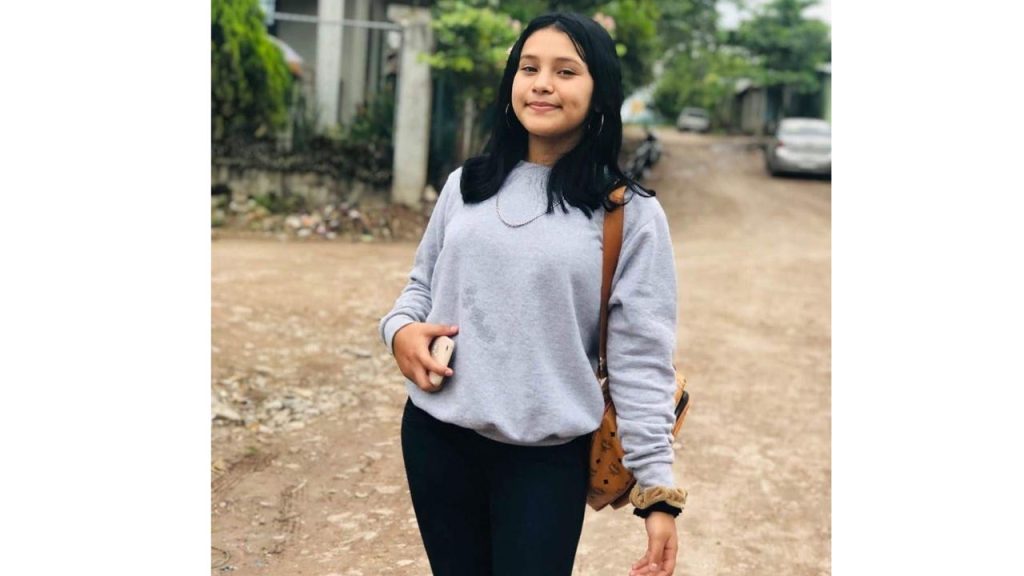 Foto en vida de Zoe Cano.