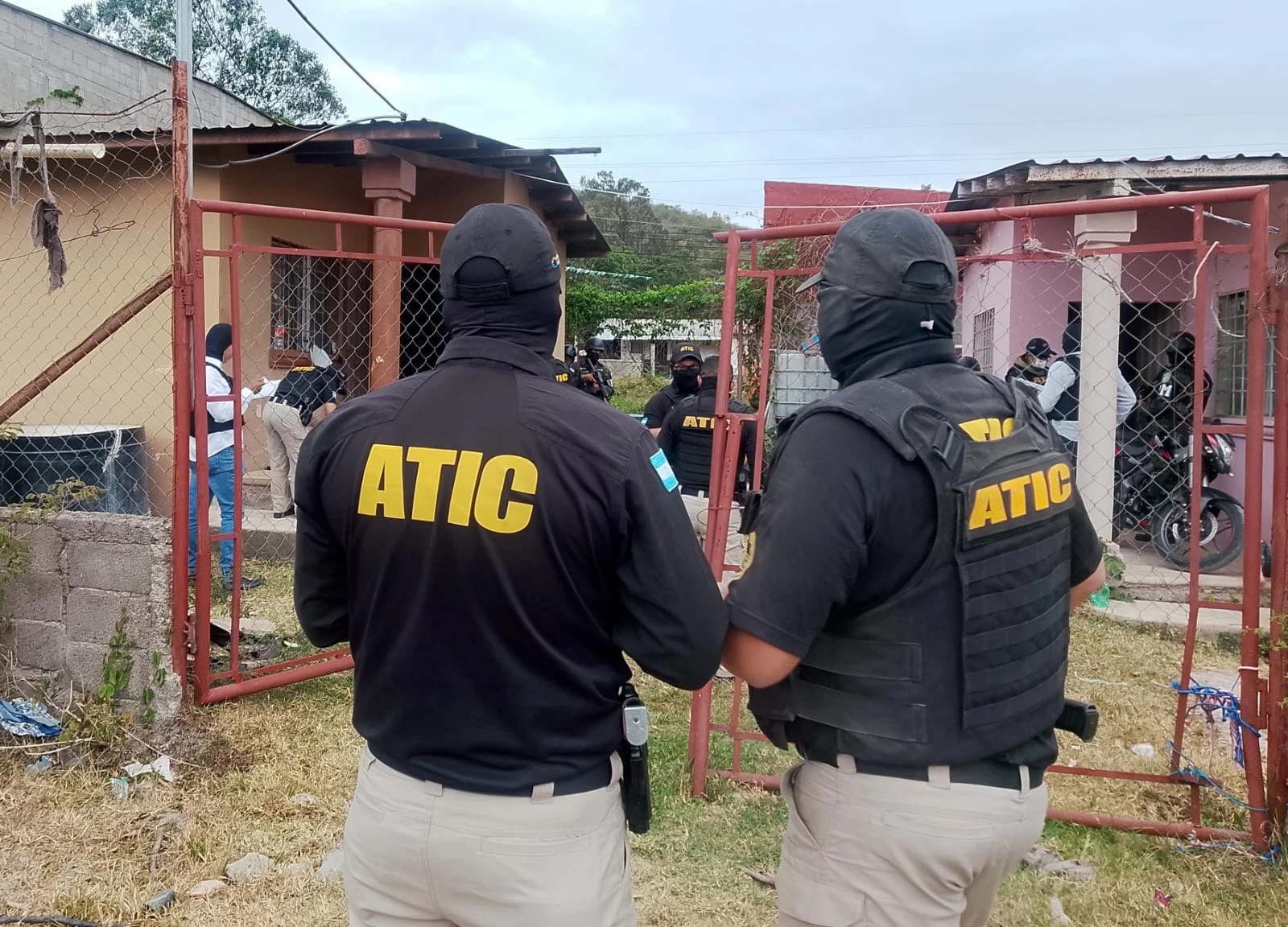 Imagen de agentes de la ATIC