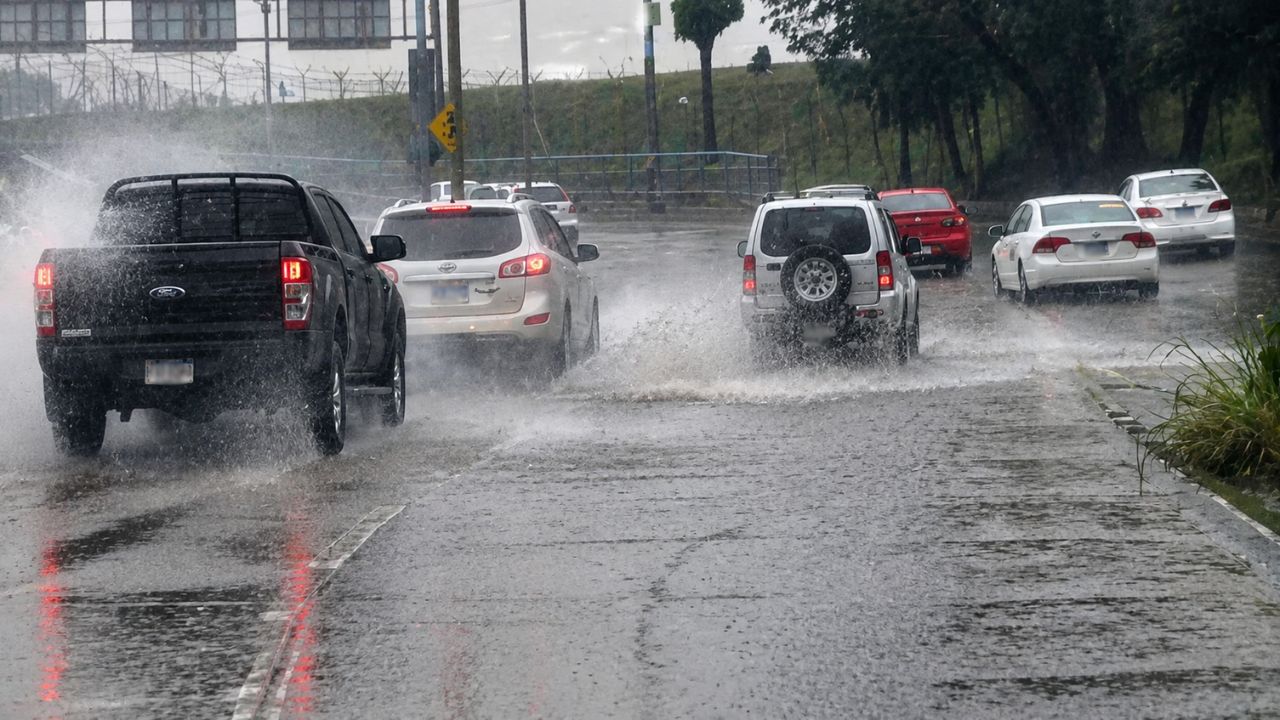 Vaguada dejará lluvias con actividad eléctrica en estas zonas de Honduras: ¿Cuándo? Imagen principal de Vaguada dejará lluvias con actividad eléctrica en estas zonas de Honduras: ¿Cuándo?