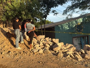 Imagen de Rompe el silencio acusado de matar a dos jóvenes frente a iglesia en la Villa Nueva