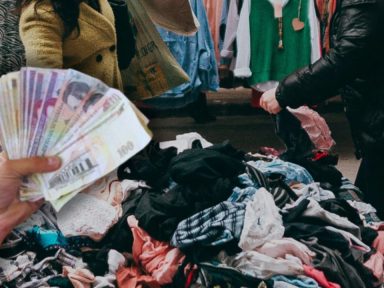 Imagen de ¿Hondureños que venden ropa usada deben pagar L20 mil por licencia? Esto aclaran