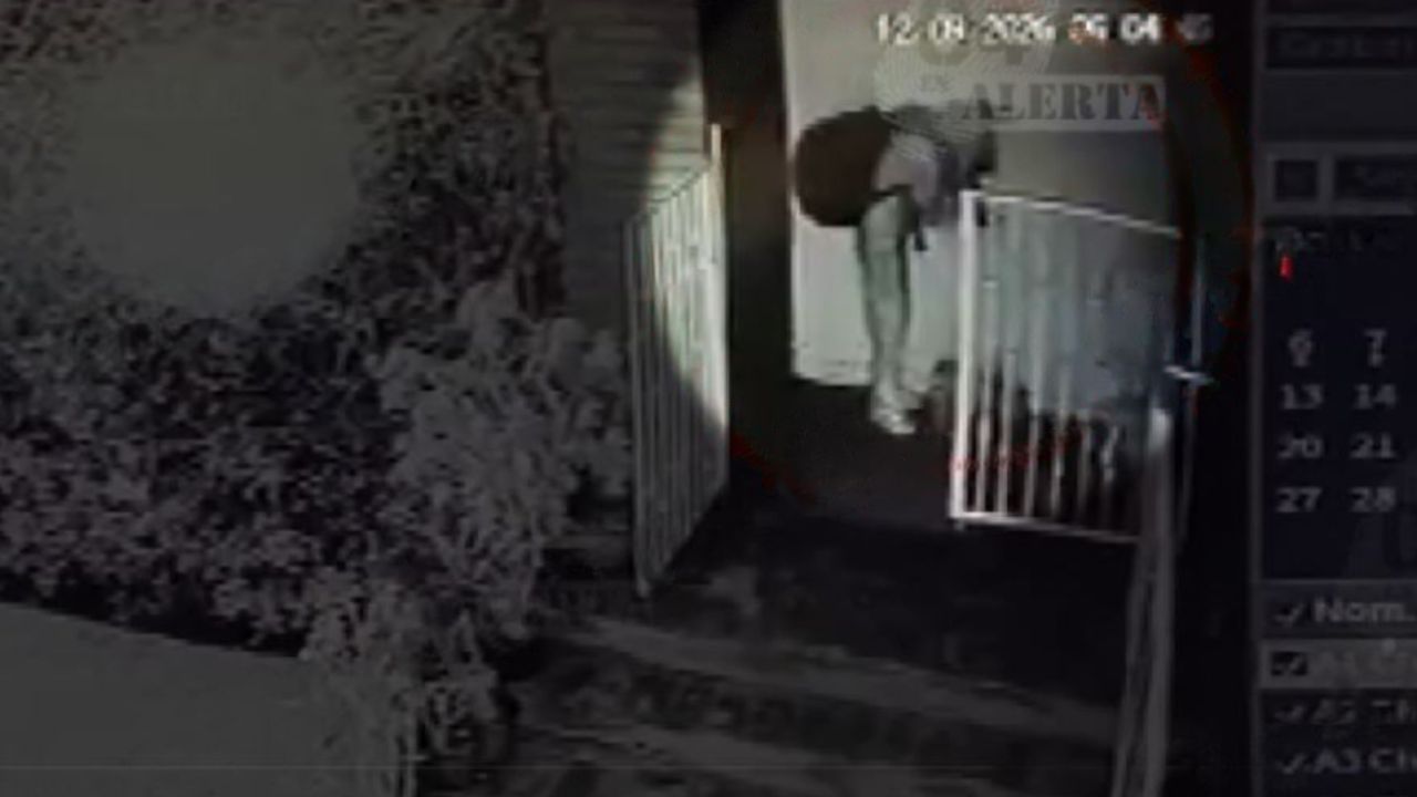 'Salió y tiró las llaves': cinismo de hombre que ingresó a casa y ultimó anciana quedó en video Imagen principal de 'Salió y tiró las llaves': cinismo de hombre que ingresó a casa y ultimó anciana quedó en video