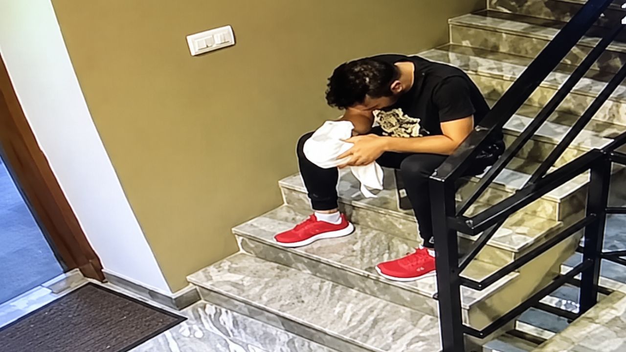 Video: 'El corazón no mira edad', joven médico se descompensa al salir del gimnasio Imagen principal de Video: 'El corazón no mira edad', joven médico se descompensa al salir del gimnasio