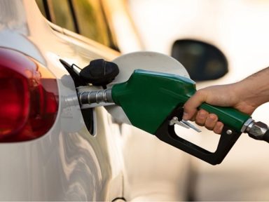 Imagen de Golpe al bolsillo: suben los precios de los combustibles desde el lunes 7 de septiembre