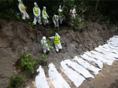 Imagen de Tragedia en Nepal y China: suman mil muertos y miles de desaparecidos por riada