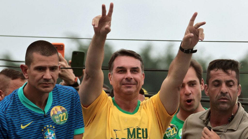 Una foto de Flávio Bolsonaro