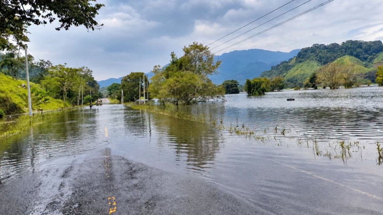 Lluvias mantienen bajo alerta verde al Lago de Yojoa y Distrito Central Imagen principal de Lluvias mantienen bajo alerta verde al Lago de Yojoa y Distrito Central