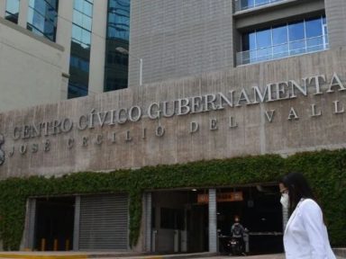 Imagen de Estos empleados gozarán asueto por el Día de los Difuntos: conozca desde qué hora
