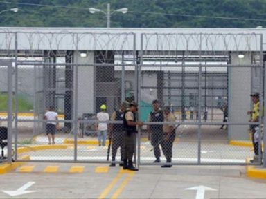 Imagen de Sin visitas conyugales: lista de 10 restricciones para pandilleros en cárceles de Honduras