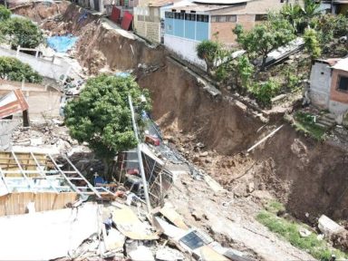 Imagen de Estas son las colonias del Distrito Central con riesgos de derrumbe e inundaciones