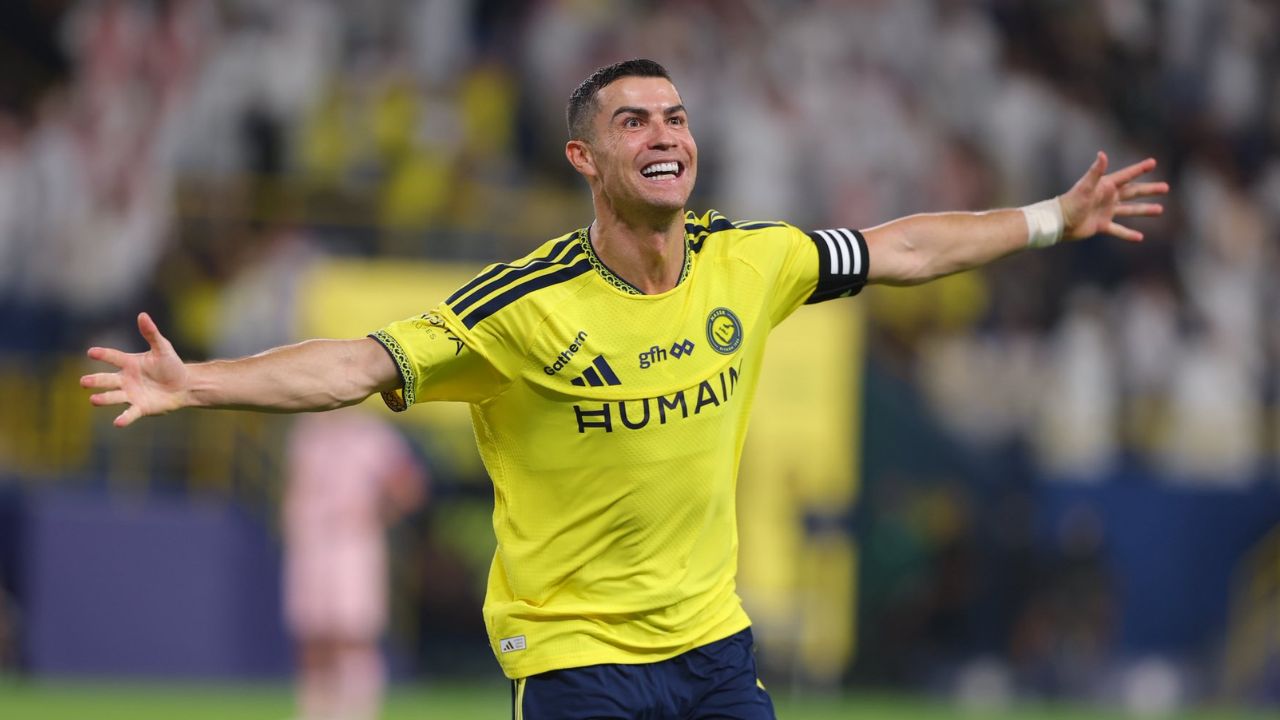 ¿Cuántos goles le faltan a Cristiano Ronaldo para los 1,000 tras su 'hat-trick' de hoy? Imagen principal de ¿Cuántos goles le faltan a Cristiano Ronaldo para los 1,000 tras su 'hat-trick' de hoy?