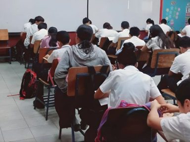 Imagen de A estos estudiantes se les promediará la calificación del cuarto parcial en Honduras