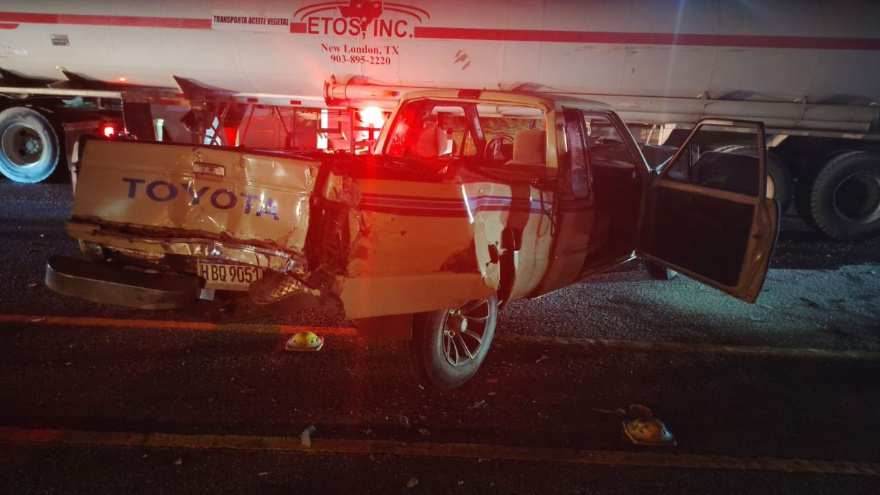 Regresaban de un culto: mujer muere en accidente en la CA-5 a la altura de El Balín Imagen principal de Regresaban de un culto: mujer muere en accidente en la CA-5 a la altura de El Balín