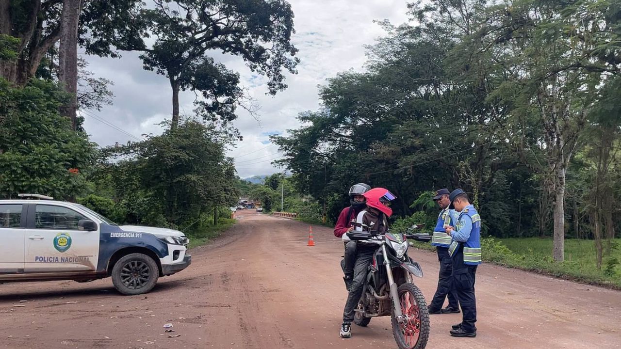 En estos municipios de Honduras está prohibido que dos hombres anden en moto Imagen principal de En estos municipios de Honduras está prohibido que dos hombres anden en moto