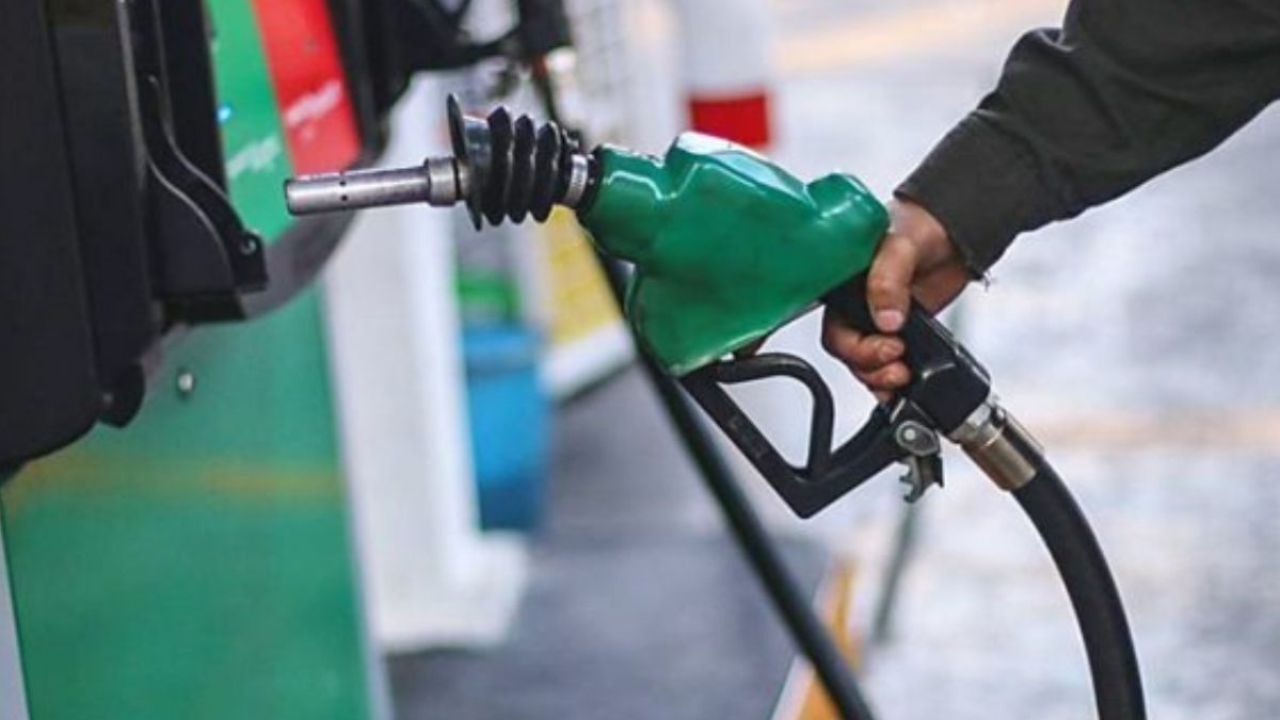 Leve rebaja en los combustibles: así cambiarán los precios este lunes 26 de octubre Imagen principal de Leve rebaja en los combustibles: así cambiarán los precios este lunes 26 de octubre