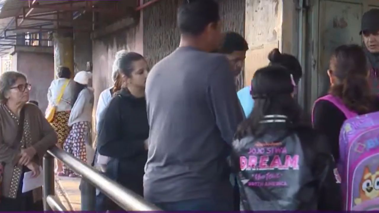 Hospitales de Honduras amanecen llenos tras acuerdo entre médicos y gobierno Imagen principal de Hospitales de Honduras amanecen llenos tras acuerdo entre médicos y gobierno