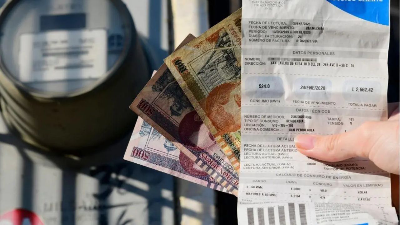Estos hondureños seguirán recibiendo energía eléctrica gratis: ¿Hasta qué fecha? Imagen principal de Estos hondureños seguirán recibiendo energía eléctrica gratis: ¿Hasta qué fecha?