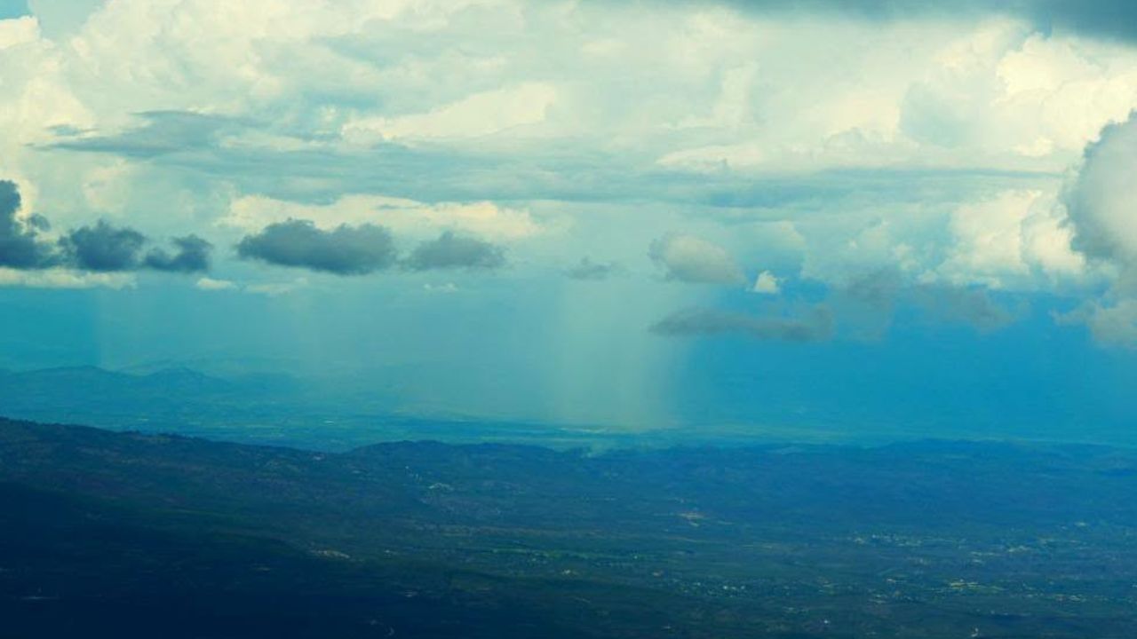Vaguada ingresará el miércoles a Honduras; lluvias afectarán a estas regiones Imagen principal de Vaguada ingresará el miércoles a Honduras; lluvias afectarán a estas regiones