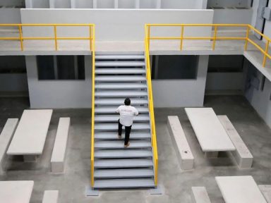 Imagen de Habilitan visitas en cárceles de Honduras : requisitos, fechas y centros penales excluidos